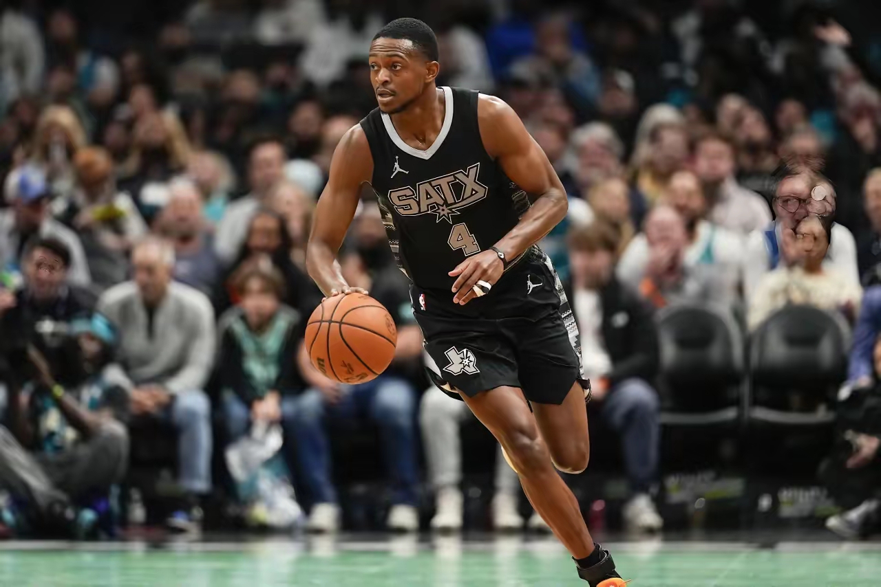 多宝网页版 -包含赛后突围战来临，圣安东尼奥马刺围绕中超完成体检，管理层满意，细节决定成败的词条