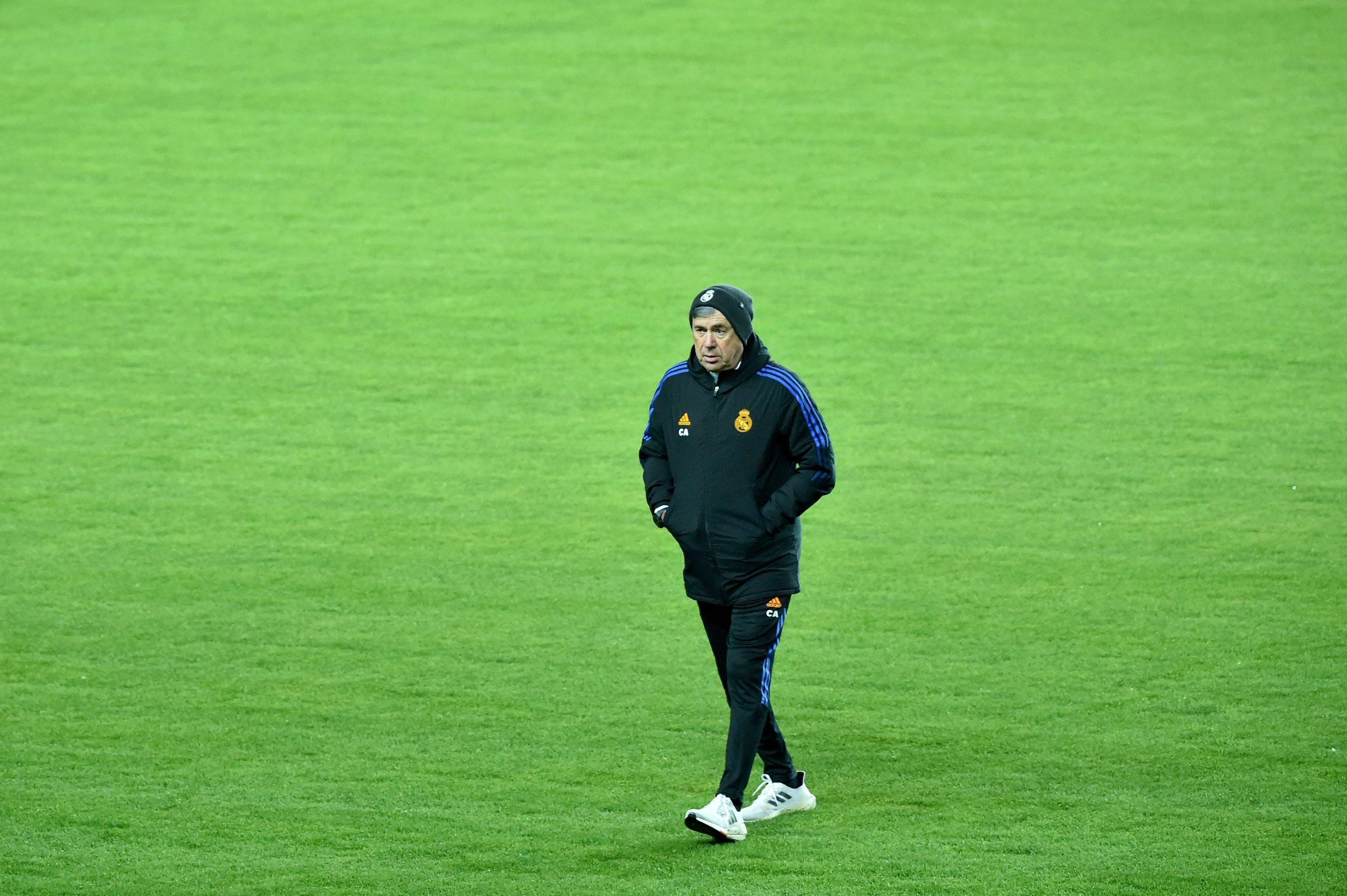 多宝游戏平台 -今夜尼斯备战欧冠，止住颓势细节曝光，话题不断，团队化学反应显著 